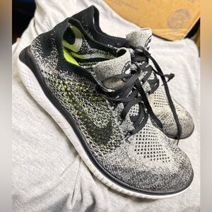 Nike Free Rn Flyknit 2018 White Black  Womens Size 9.5